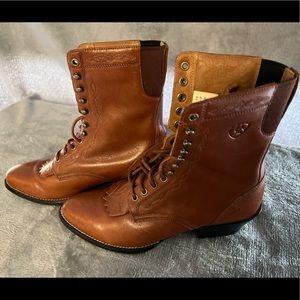 Women’s Brown Ariat Kilted Ankle Boots Lace up